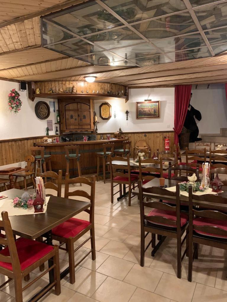 la Cibourg, Centre de vacances Renan Extérieur photo